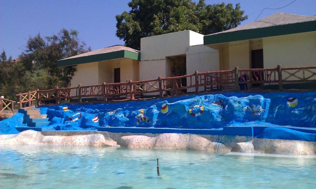 Pali Beach Resort Mālād Zewnętrze zdjęcie