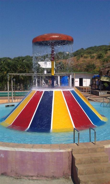 Pali Beach Resort Mālād Zewnętrze zdjęcie